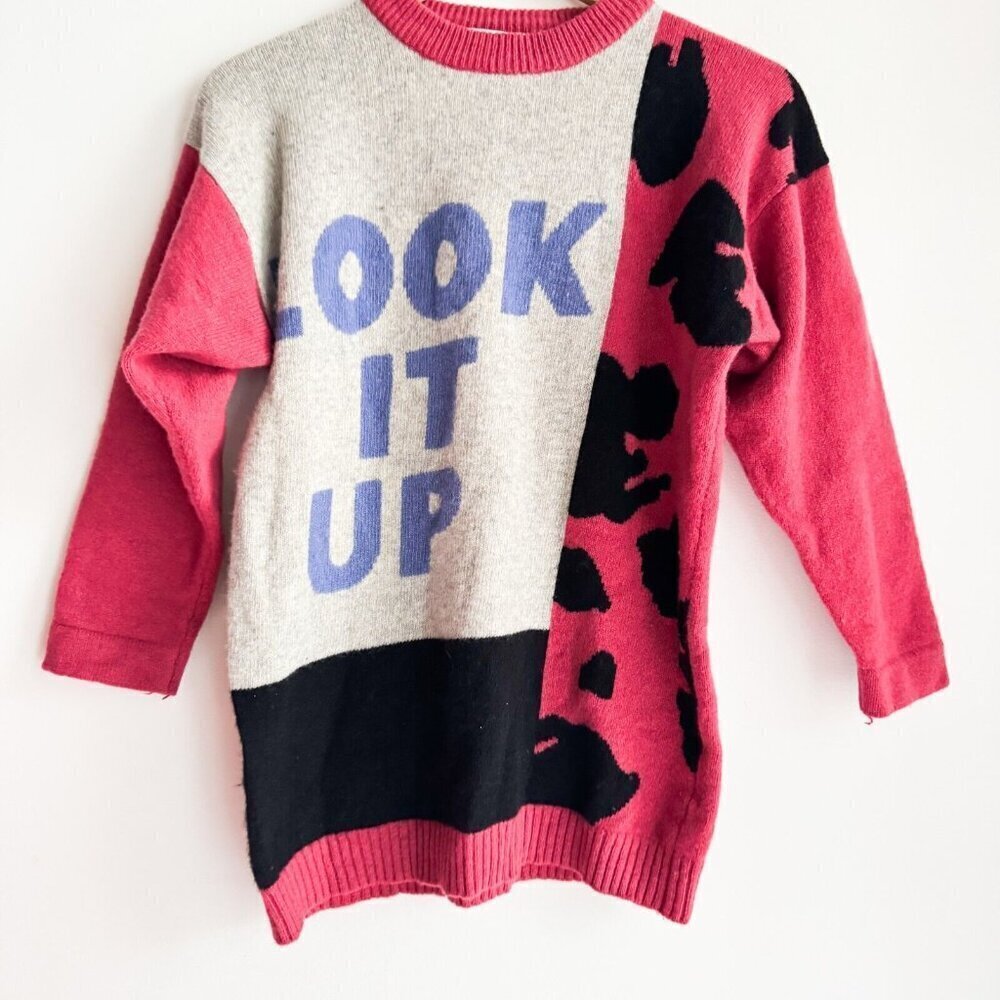The Badian 100% Wool "Look it up" Sweater S